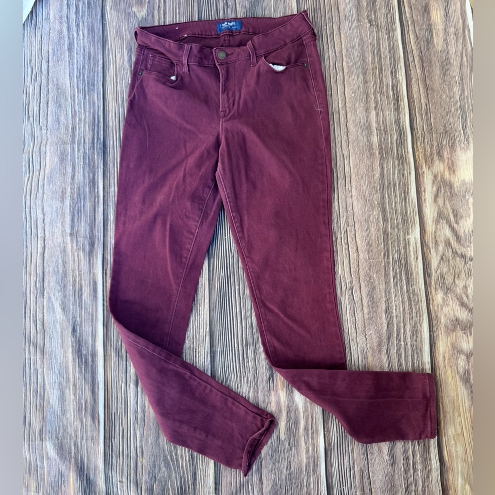 Old Navy Rockstar Skinny Jeans Women’s Size 6 Burgundy Stretch Mid Rise Pants